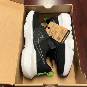 Brand New, Never Worn Nike Crater Impact (GS)
